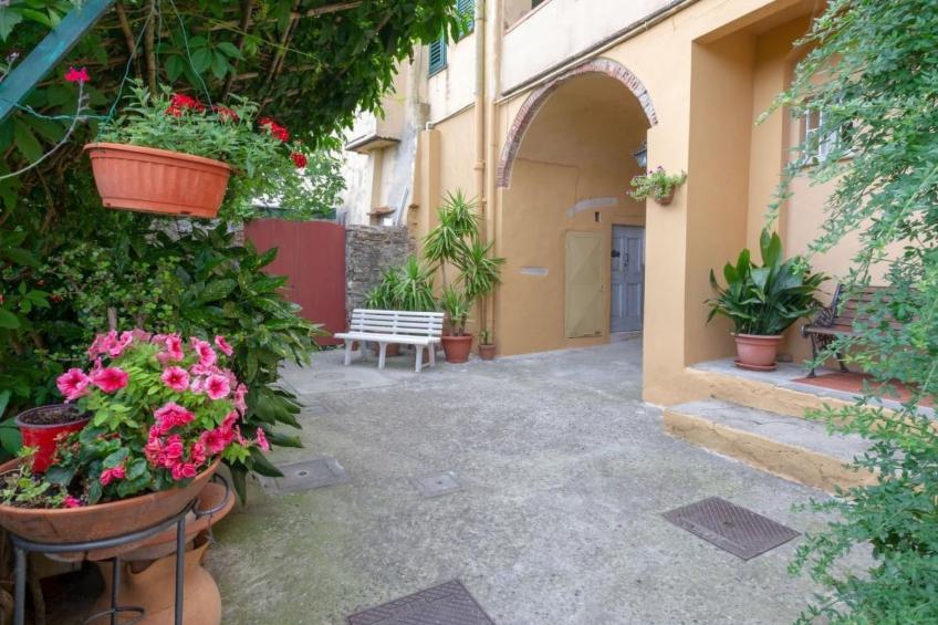 Rosa in der Toskana - foto 3