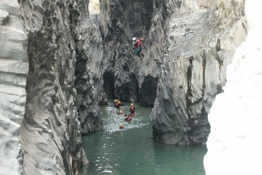 Geräumiges Ferienhaus mit Pool - foto 41