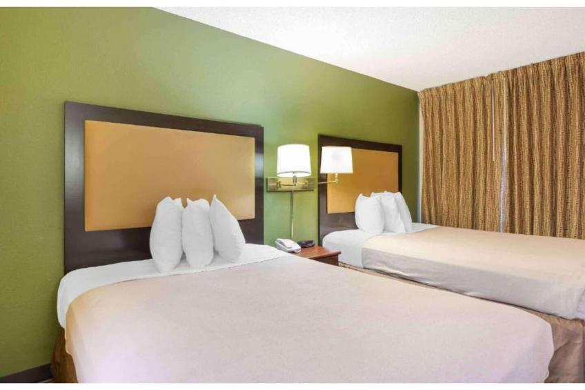 2 Full Beds | Non-Smoking, Kitchen - foto 17