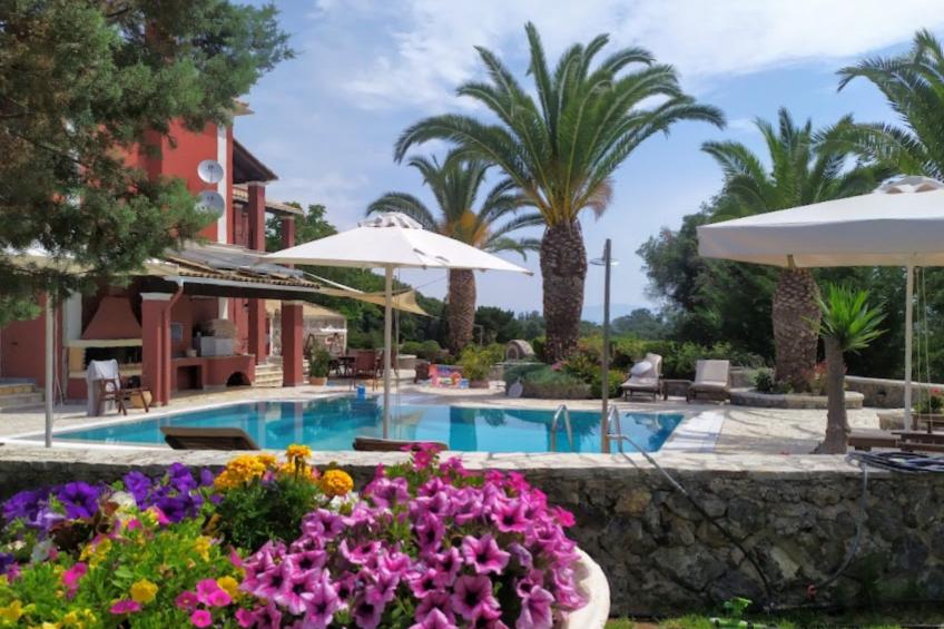 Ferienvilla "Villa kerkyra" mit eigenem Pool - foto 17
