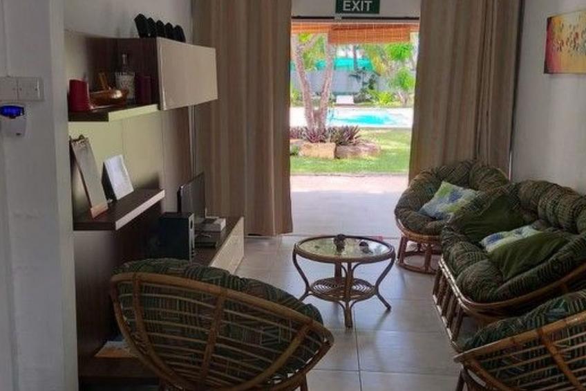 in Roches Noires mit Großem Garten - foto 24