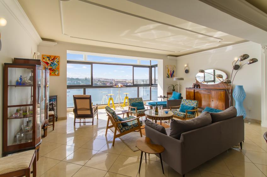 Magnificent Seafront Apartment Sliema - foto 8