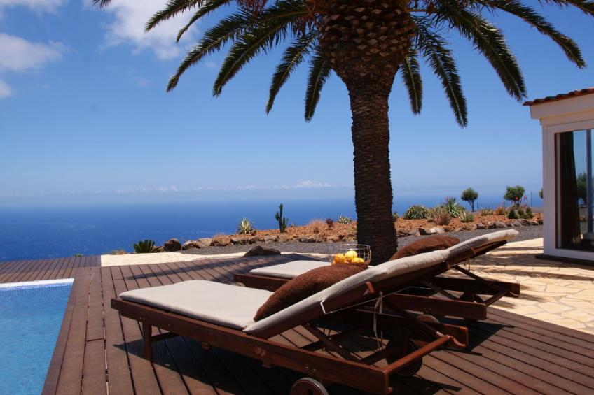 Romantische Ferienvilla mit Infinity-Pool und Panoramameerblick - foto 42