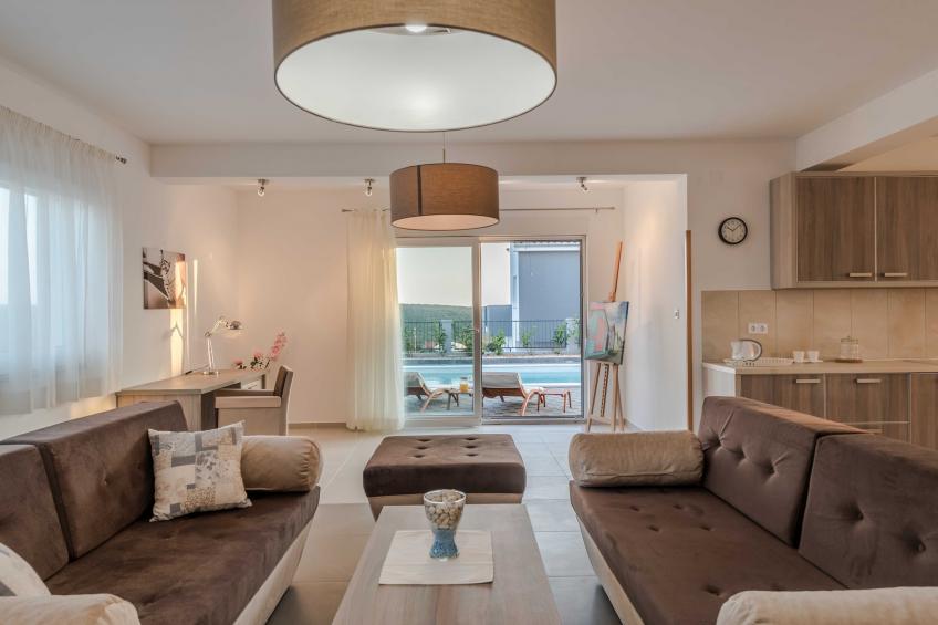 Luxury Escape with Swimming Pool & Modern Design -Deluxe Four Bedroom Villa with Private Pool (Villa 6) - foto 6