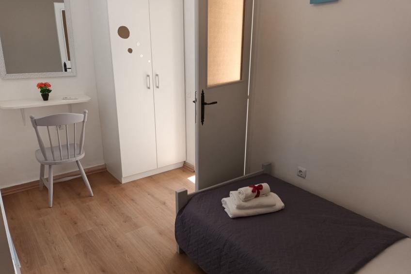 Gesamtes Ferienhaus in Sumartin mit Privatem Pool - foto 34