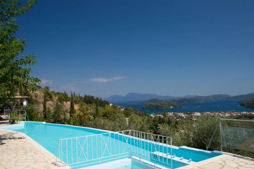 Luxuriöse Villa mit Infinity-Pool und Panoramablick - foto 31