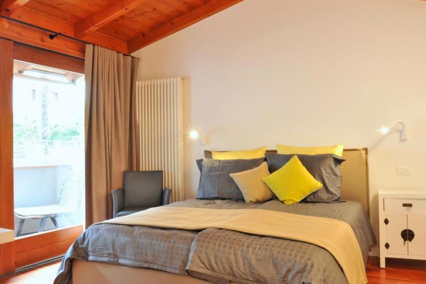 Große Wohnung in Limone Sul Garda mit Terrasse und Garten und Nah am Strand - foto 3