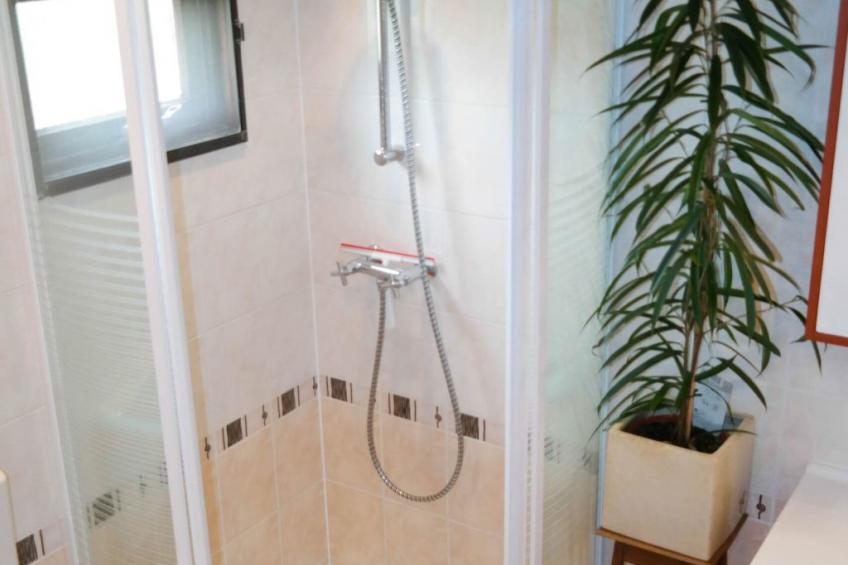 in Anjum mit Sauna, Garten und Terrasse - foto 13