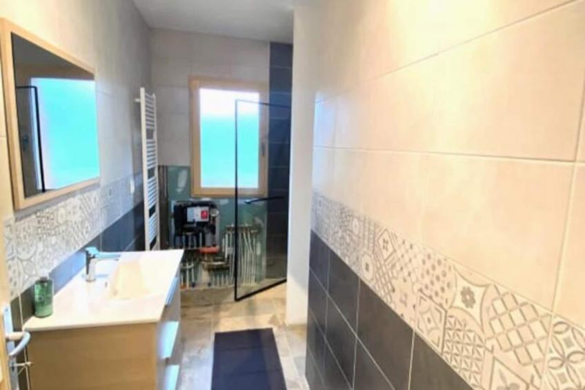 Résidence Appartement De 4 à 6 Pers. Avec Terrasse à St-jean-de-maurienne - foto 5