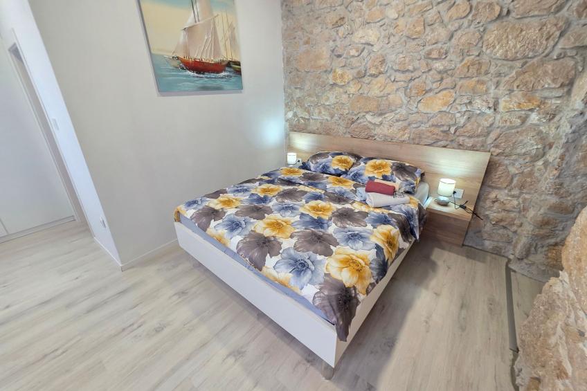 Steinhaus mit privatem Außenpool - foto 28