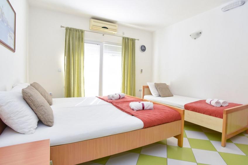 Studio-Apartment mit Balkon - foto 2