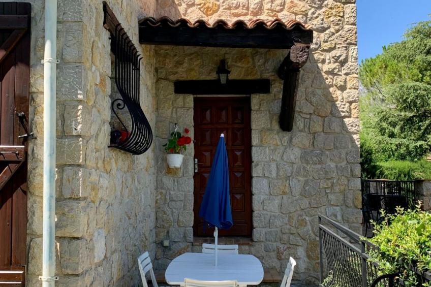 Steinhaus Garten und Blick auf die Berge - foto 12