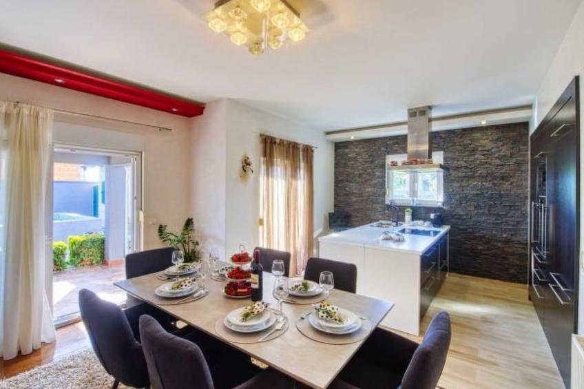 Villa Enna with heated pool - foto 32