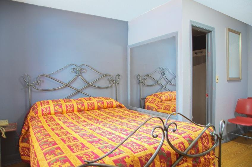 Queen Bed Non-Smoking - foto 14