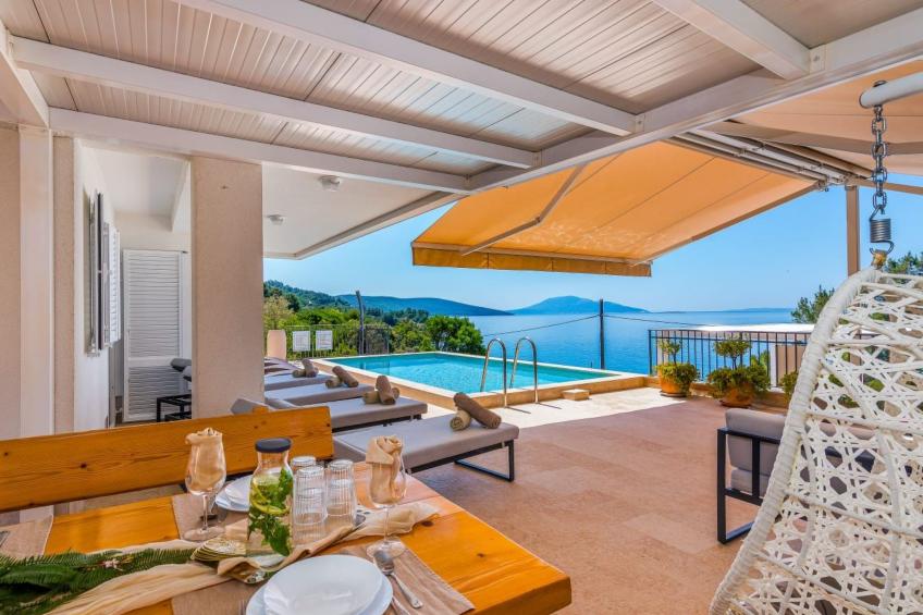 Geräumige, luxuriöse 5-Ferienvilla mit Meerblick, eigenem Pool und großer Terr - foto 7