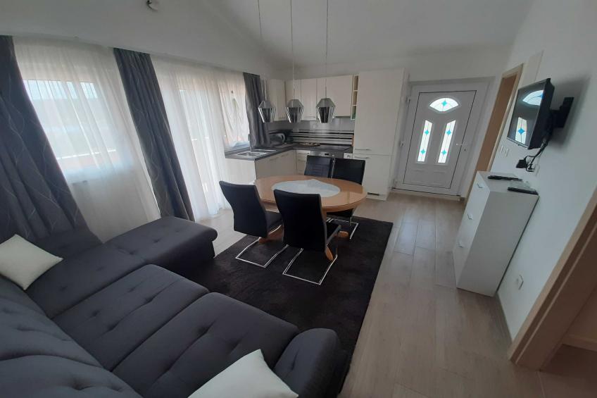 Cozy Apartments with Private Balcony Vinisce - Comfort Two Bedroom Apartment (Owner III) - foto 2
