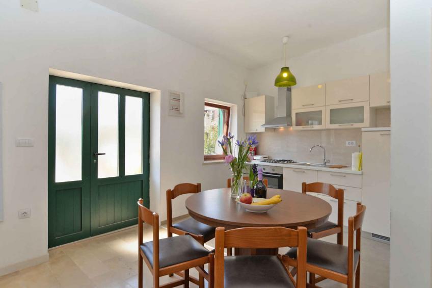 Holiday home with swimming pool on traditional property - BF-XFY94 - foto 19