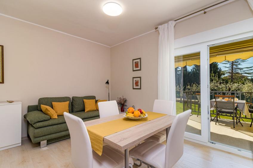 Salvia - Modern, Elegant Apartment (Rosemary)