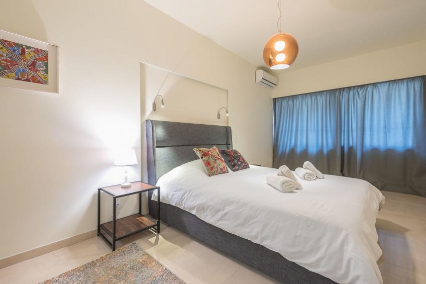 Stilvolle 2 Schlafzimmer, nur wenige Schritte von Fokionos Negri - foto 17