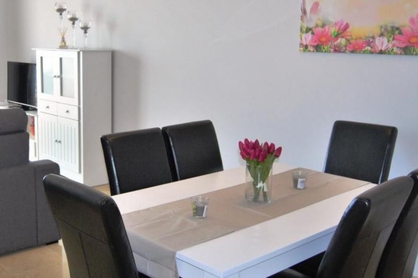 Helle, modernisierte Wohnung mit mehreren Pools - foto 3