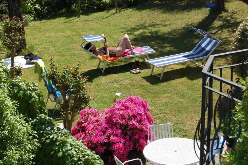 Wohnung Annetta mit Sicht auf See und Berge - foto 13