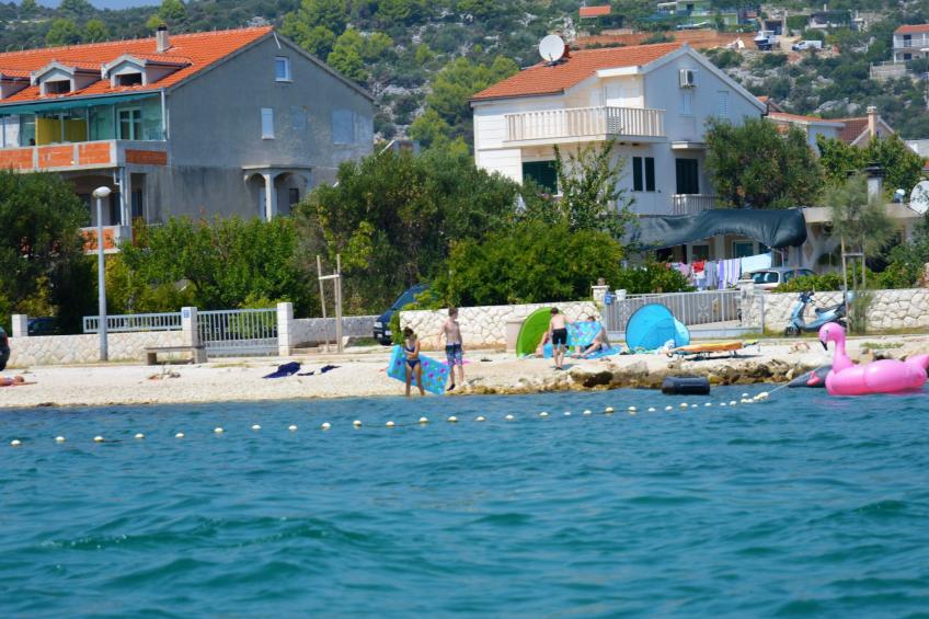 in Poljica mit privatem Parkplatz - foto 46