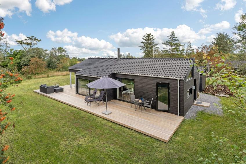 "Hildegard" - 1.5km from the sea in NW Jutland