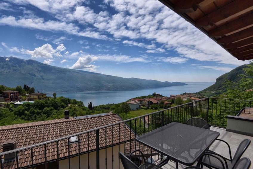 appartement de vacances avec vue sur le lac Garda - BF-WCY8