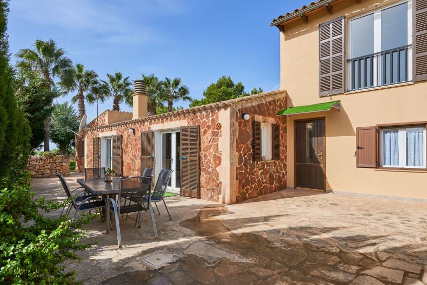 Rustikale Villa mit privatem Pool - foto 13