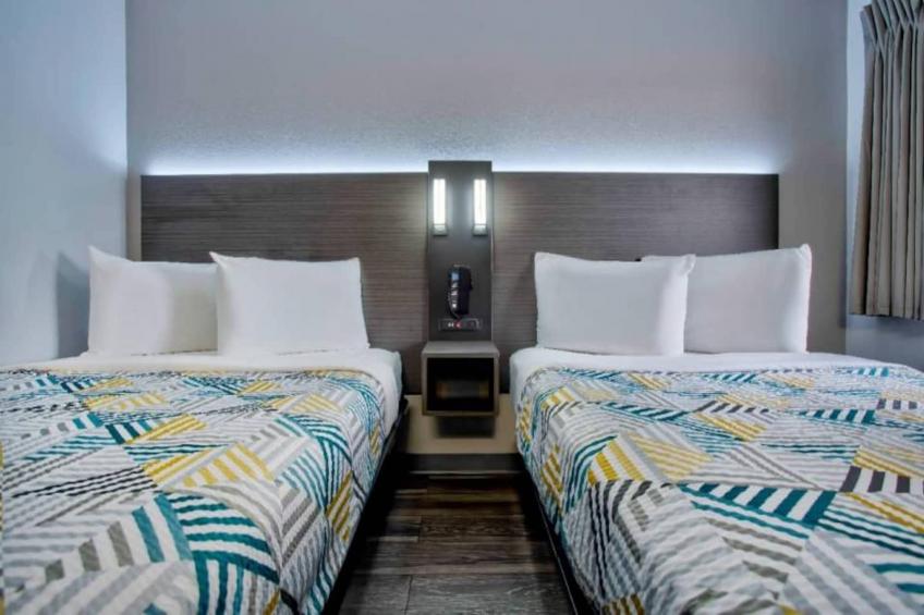 2 Full Beds  Micfridge - foto 8