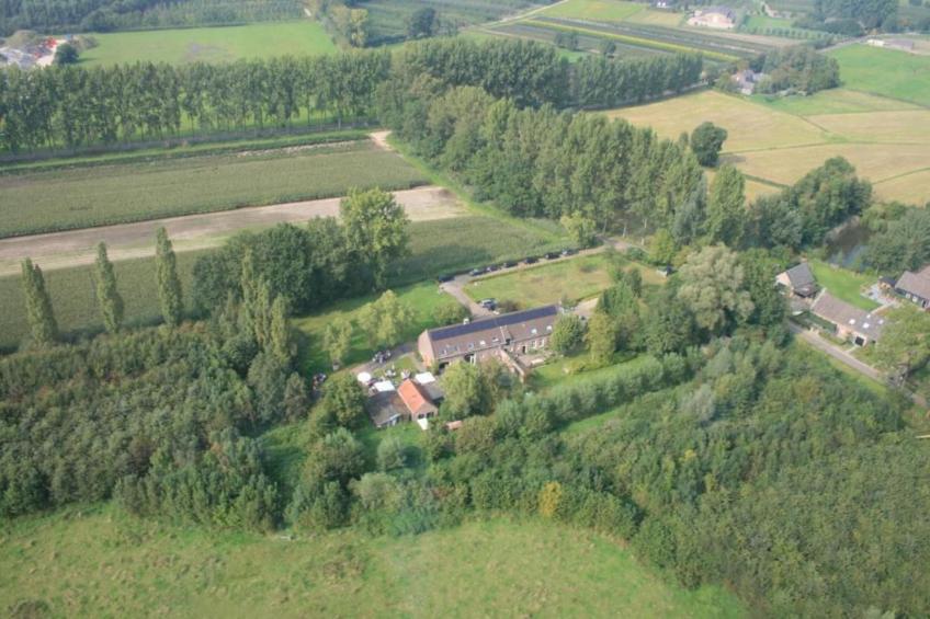 De woelige stal - foto 28