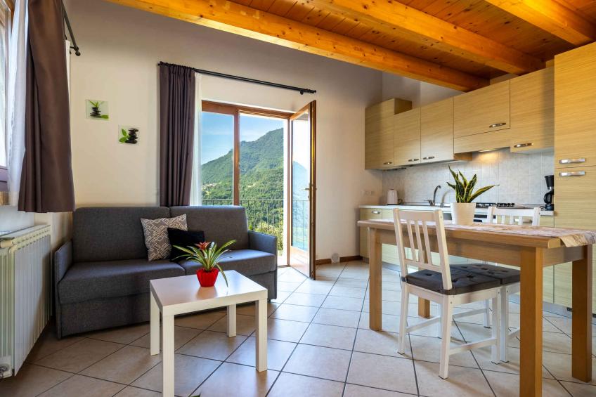 Holiday apartment in a quiet location with balcony - BF-7FJMP
