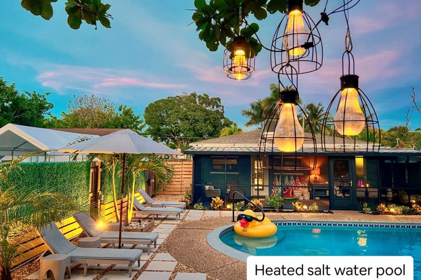 2BR - 2 bath Beheizter Pool- Familien-Haustierfreundlicher Spaß