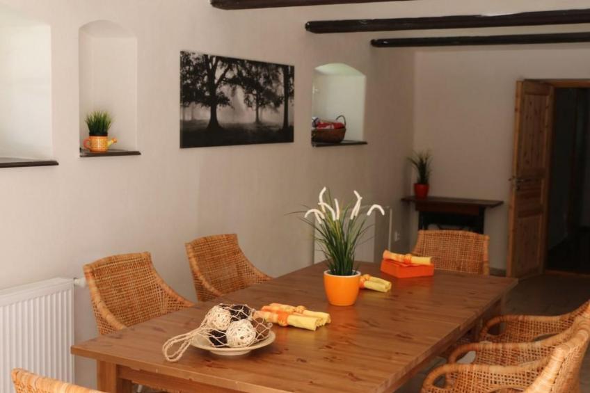 Traditionelles Haus, umgeben von Wäldern in Ralsko - foto 15