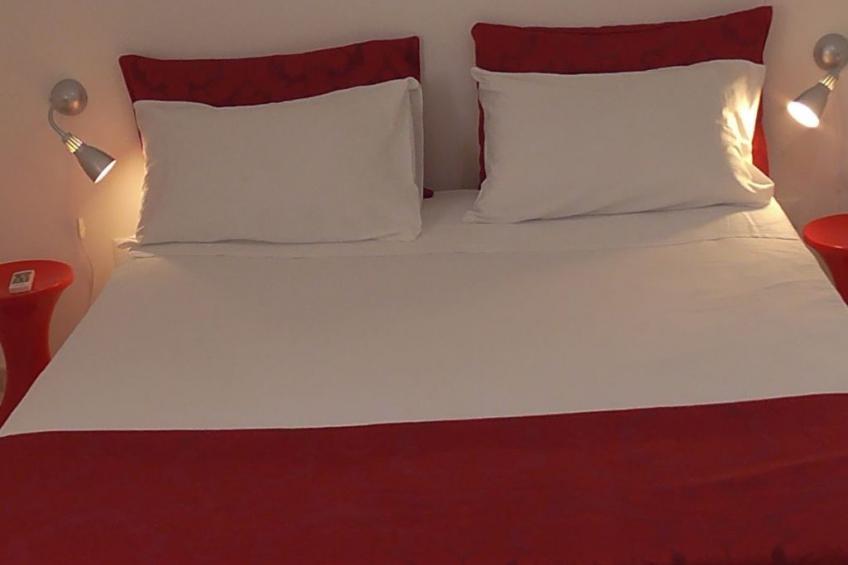 Kleine Villa mit geschlossenem Garten in Parabita - foto 32