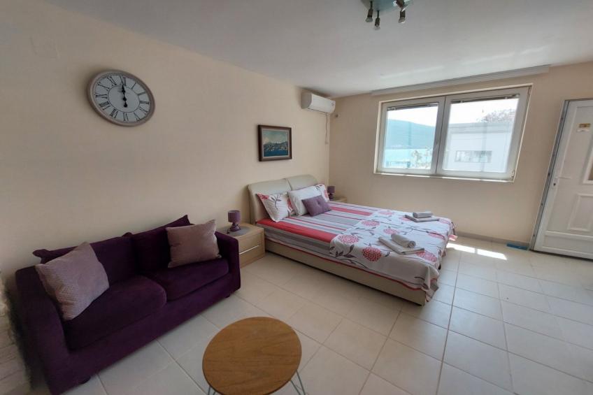 Villa Apartments Kumbor President - Studio Apartment With Sea View (Zira) - foto 2