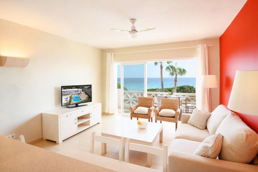 Moderne Ferienwohnung mit traumhaftem Meerblick