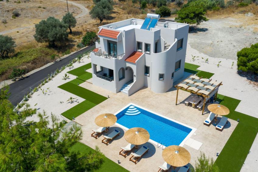 Sun's Reach Villa mit Schwimmbad - foto 13