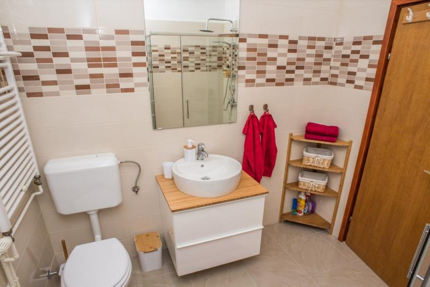 Chic Apartment Tribalj with Private Balcony - One Bedroom Apartment - foto 11