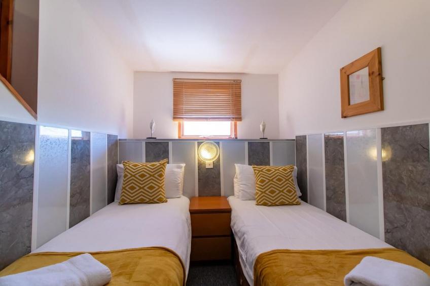 Standard Family of 3 Room - foto 22