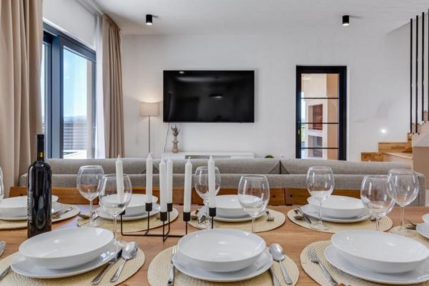 Magnificent Villa Oasis with extra large heated po - foto 29