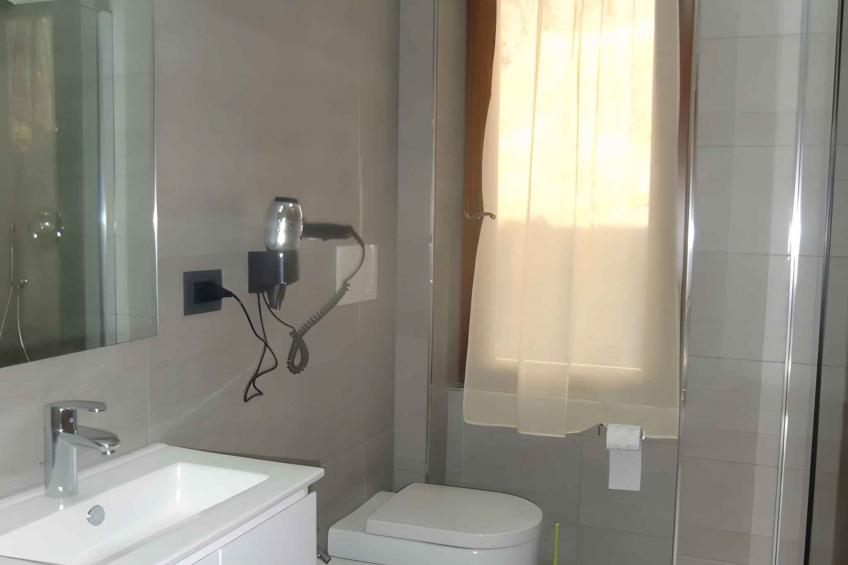 Vakantiewoning met solarium comune met meravigliosa vista lago - VW-G8T9R - foto 27