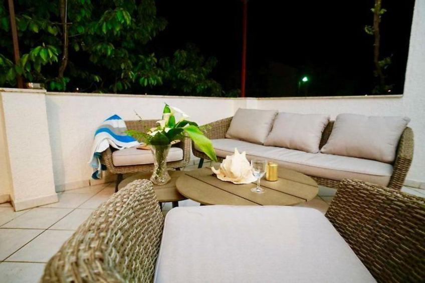 Three Bedroom Apartment with Terrace - foto 2