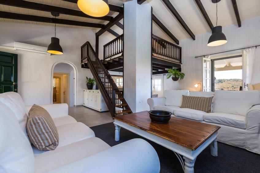 Oros Residence