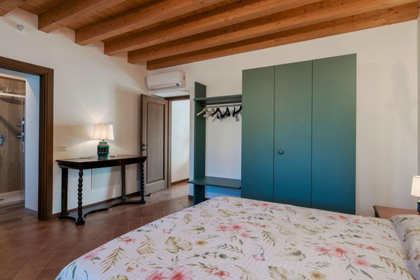 Zweizimmerwohnung mit Doppelbett und zwei Schlafsofas - foto 7