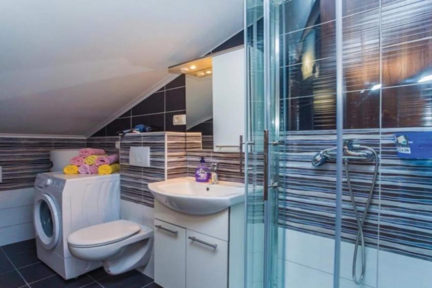 Apartments Grljusic - One Bedroom Apartment 208 - foto 8