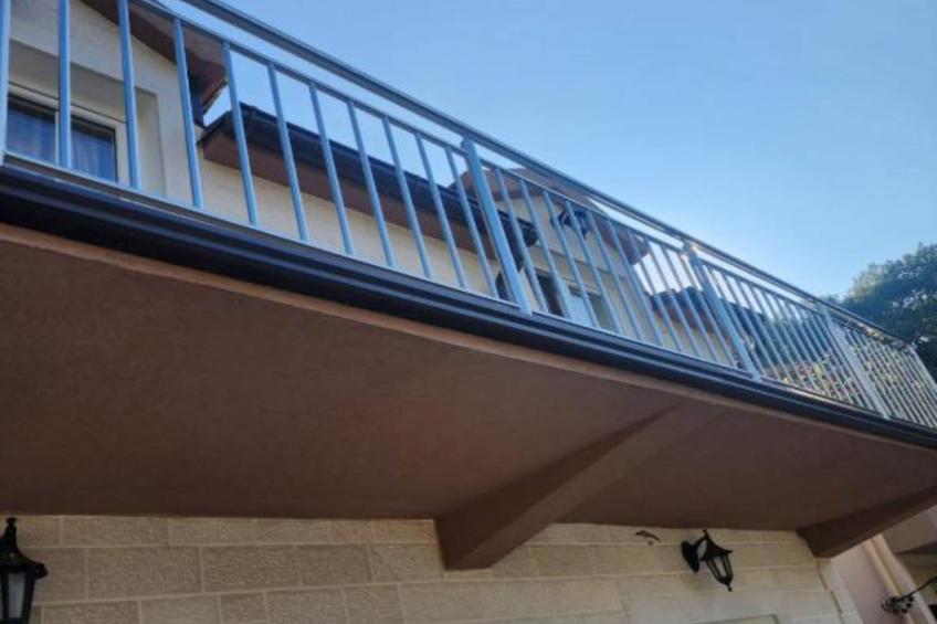 Deluxe City Escape with Modern Comforts & Garage - Double Room - foto 17