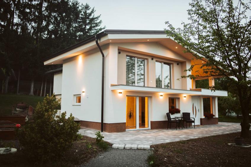 Cozy Holiday Home with Fireplace and Scenic Hills in Bistrica ob Sotli - Two Bedroom Holiday Home - foto 28