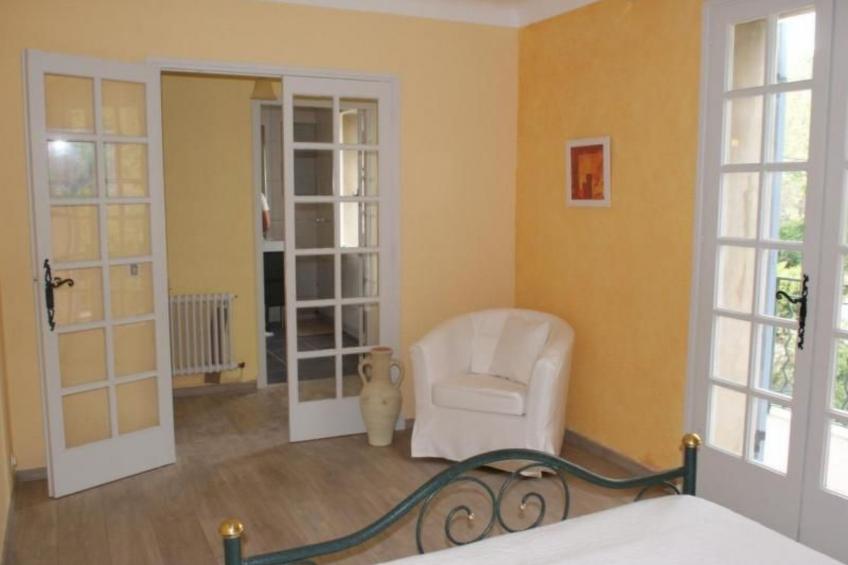 Schöne provenzalische Villa Les Carlets mit Pool - foto 60