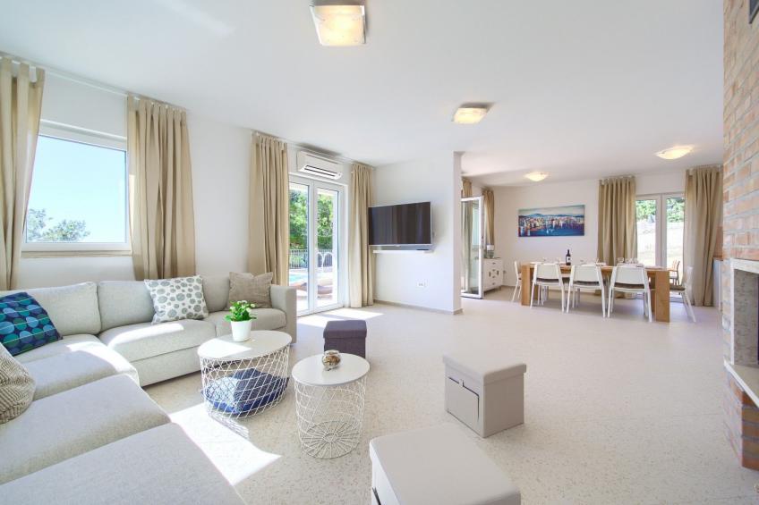 Geräumige, luxuriöse 5-Ferienvilla mit Meerblick, eigenem Pool und großer Terr - foto 17